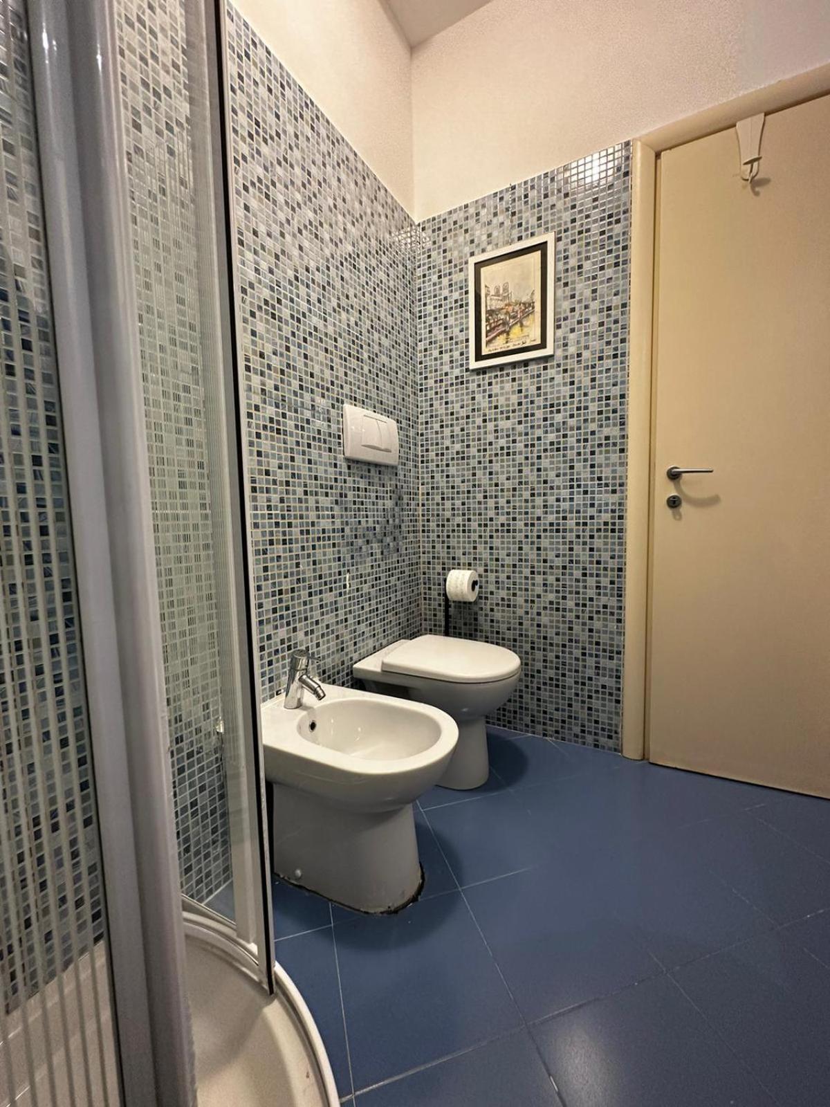 Francesca Apartments Ostia Luaran gambar